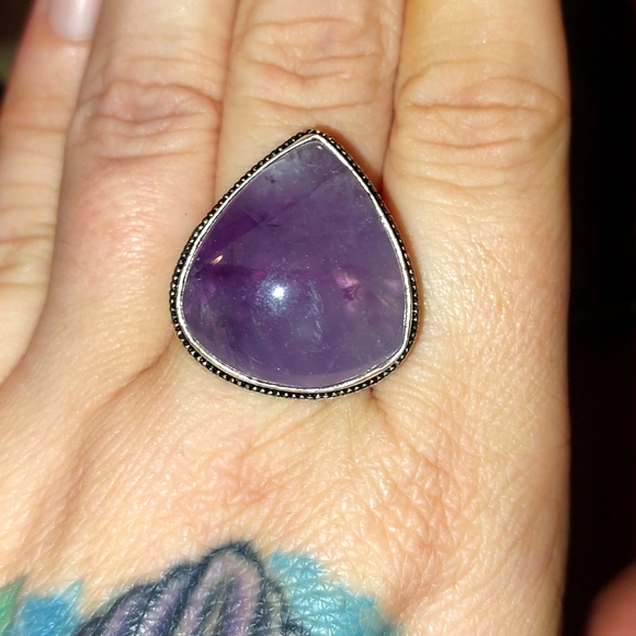 Jewelry - Star Amethyst Ring Size 9.25